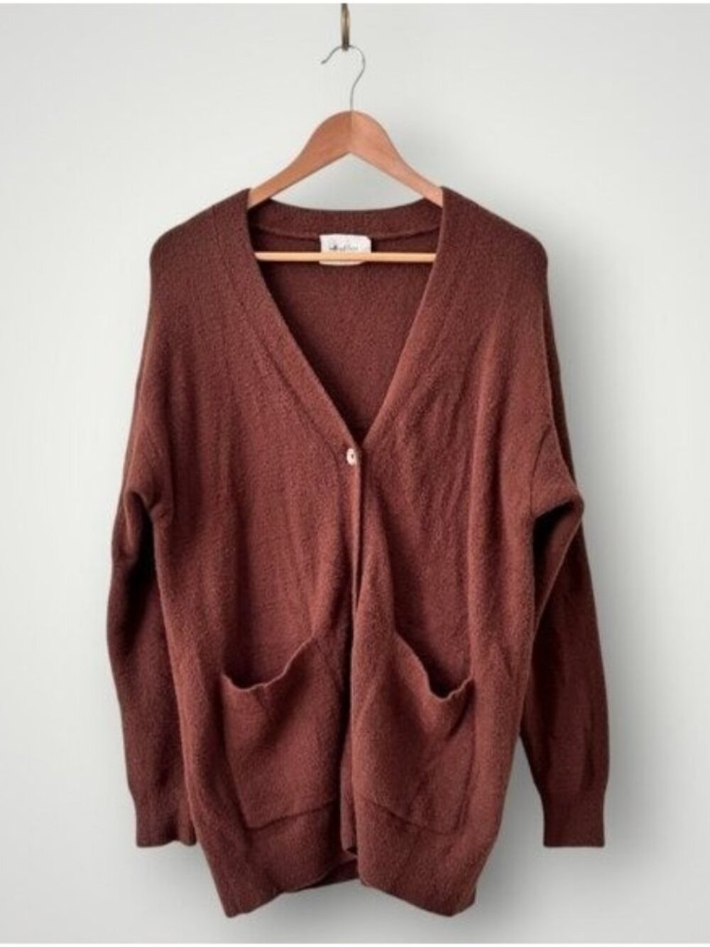🛍 Aritzia Wilfred Free Brown Fuzzy Oversized Button Down Cardigan Sweater